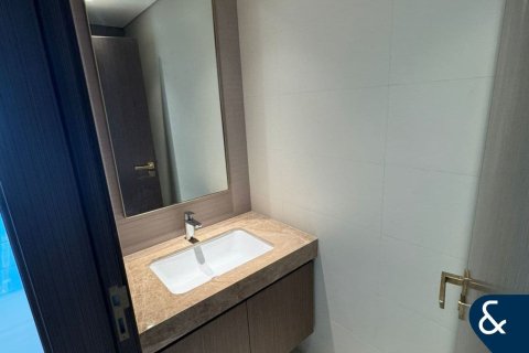 Apartment in EMAAR Beachfront, Dubai Harbour, Dubai 2 bedrooms, 146 sq.m. № 99175 - photo 8