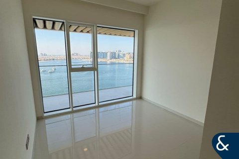 Apartment in EMAAR Beachfront, Dubai Harbour, Dubai 2 bedrooms, 146 sq.m. № 99175 - photo 6