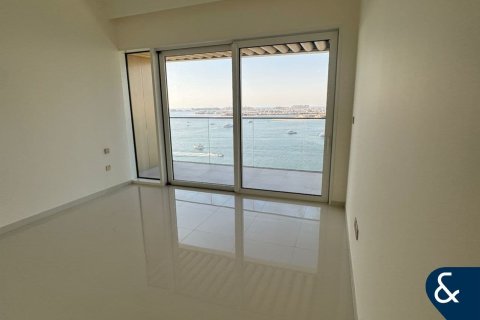 Apartment in EMAAR Beachfront, Dubai Harbour, Dubai 2 bedrooms, 146 sq.m. № 99175 - photo 15