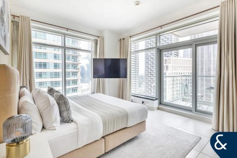 Apartment in Downtown Dubai (Downtown Burj Dubai), Dubai 2 bedrooms, 124 sq.m. № 99174 - photo 4