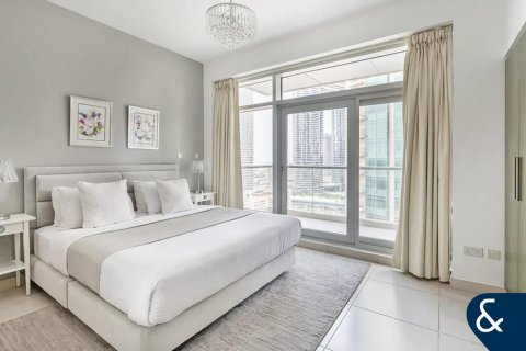 Apartment in Downtown Dubai (Downtown Burj Dubai), Dubai 2 bedrooms, 124 sq.m. № 99174 - photo 8