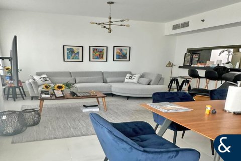 Apartment in Downtown Dubai (Downtown Burj Dubai), Dubai 2 bedrooms, 124 sq.m. № 99174 - photo 7