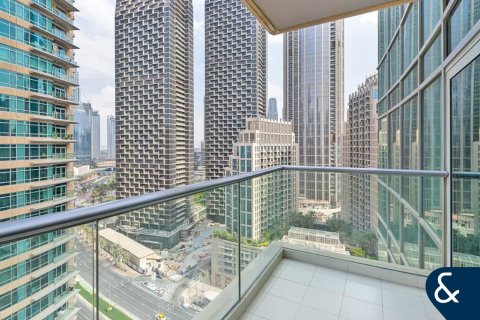 Apartment in Downtown Dubai (Downtown Burj Dubai), Dubai 2 bedrooms, 124 sq.m. № 99174 - photo 16