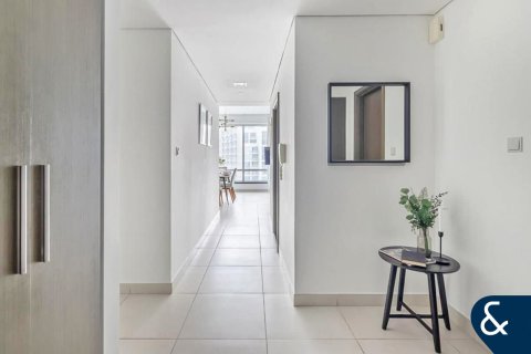 Apartment in Downtown Dubai (Downtown Burj Dubai), Dubai 2 bedrooms, 124 sq.m. № 99174 - photo 10