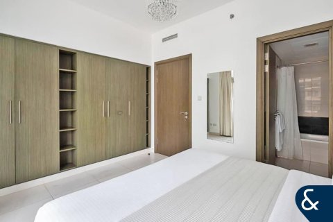 Apartment in Downtown Dubai (Downtown Burj Dubai), Dubai 2 bedrooms, 124 sq.m. № 99174 - photo 14