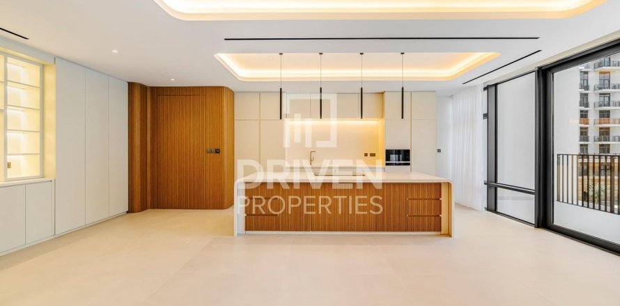 Apartamento en City Walk, Dubai, 2 dormitorios, 179 m², № 64722