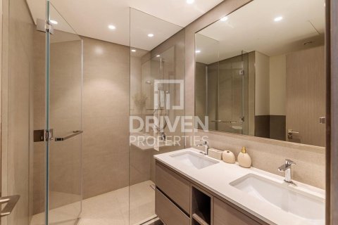 Apartment in Opera District, Downtown Dubai (Downtown Burj Dubai), Dubai 2 bedrooms, 104.7 sq.m. № 129986 - photo 17