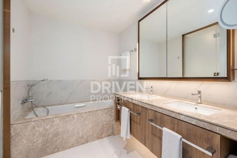 Apartment in Address Harbour Point, Dubai Creek Harbour (The Lagoons), Dubai 2 bedrooms, 104.42 sq.m. № 129984 - photo 16