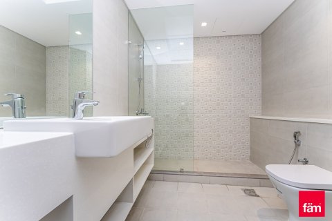 Apartment in Al Furjan, Dubai 2 bedrooms, 127.1 sq.m. № 55148 - photo 18