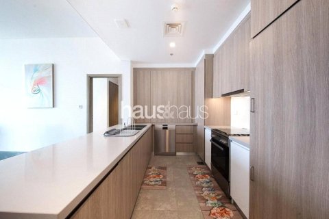 Apartment in Dubai Marina, Dubai 2 bedrooms, 128 sq.m. № 44605 - photo 12