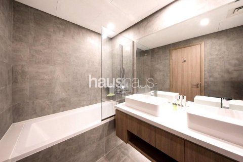 Apartment in Dubai Marina, Dubai 2 bedrooms, 128 sq.m. № 44605 - photo 6