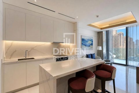 Apartment in Jumeirah Beach Residence, Dubai 1 bedroom, 128.21 sq.m. № 135987 - photo 2