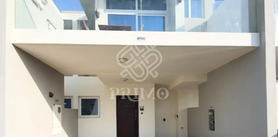 Maison de ville à Dubai, 3 chambres, 112 m², № 109951