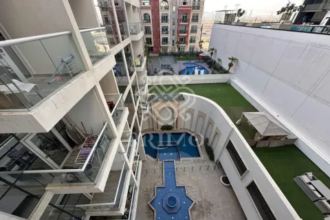 Apartamento en Jumeirah Village Circle, Dubai, 44 m², № 109946 - foto 2