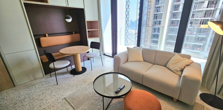 Квартира в Бизнес-Бэе, Дубай, студия, 43.8м², № 96298