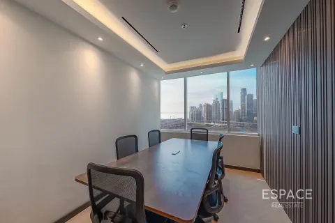 Office in Jumeirah Lake Towers, Dubai 93 sq.m. № 71275 - photo 12