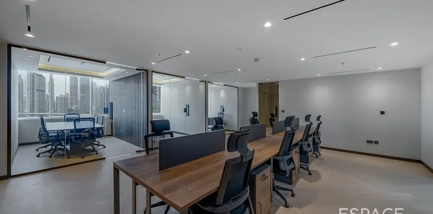 Office in Jumeirah Lake Towers, Dubai 93 sq.m. № 71275