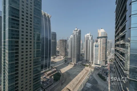 Office in Jumeirah Lake Towers, Dubai 134 sq.m. № 71273 - photo 6