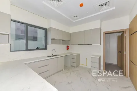 فيلا في Al Furjan, دبي 4 غرف نوم, 333 م² رقم 71276 - صورة 3