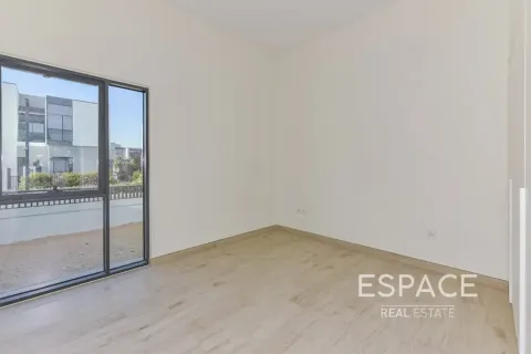 Villa en Al Furjan, Dubai, 4 dormitorios, 388 m², № 71276 - foto 8
