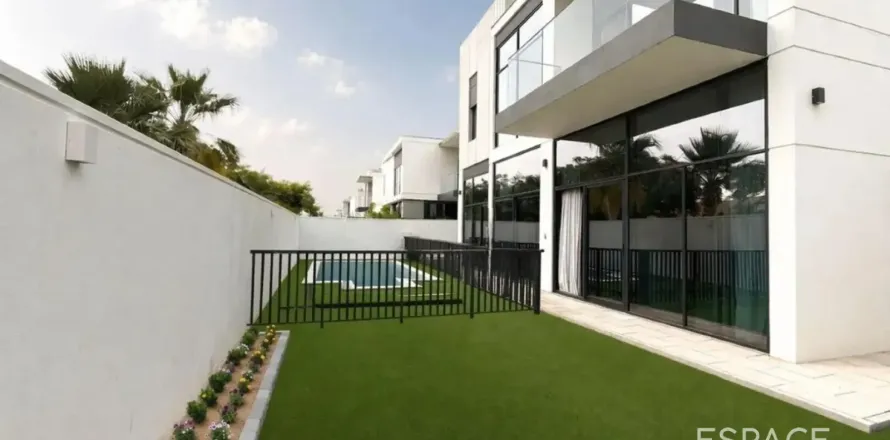 Villa en Al Furjan, Dubai, 4 dormitorios, 388 m², № 71276