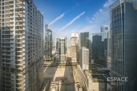 Office in Business Bay, Dubai 97 sq.m. № 71285 - photo 8