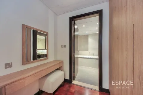 Снять в аренду квартиру в Пальме Джумейре, Дубай: 2 спальни, 164м², № 71284 - фото 11