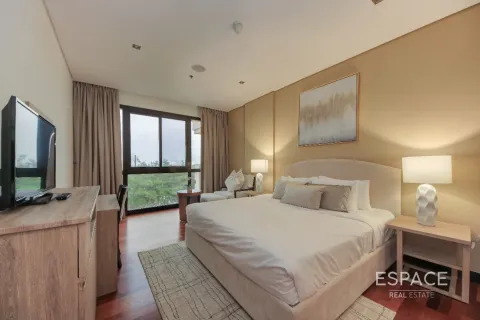 Снять в аренду квартиру в Пальме Джумейре, Дубай: 2 спальни, 164м², № 71284 - фото 15