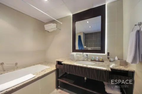 Снять в аренду квартиру в Пальме Джумейре, Дубай: 2 спальни, 164м², № 71284 - фото 12