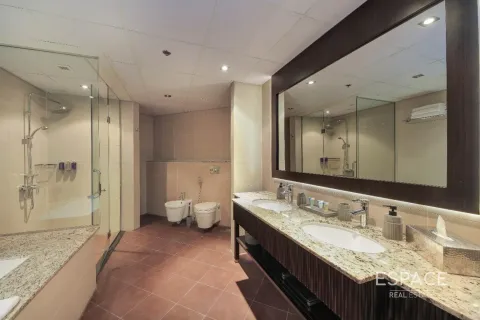 Снять в аренду квартиру в Пальме Джумейре, Дубай: 2 спальни, 164м², № 71284 - фото 14