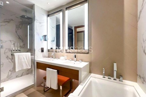 Apartment in Downtown Dubai (Downtown Burj Dubai), Dubai 2 bedrooms, 117 sq.m. № 44828 - photo 5