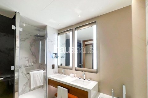 Apartment in Downtown Dubai (Downtown Burj Dubai), Dubai 2 bedrooms, 117 sq.m. № 44828 - photo 9