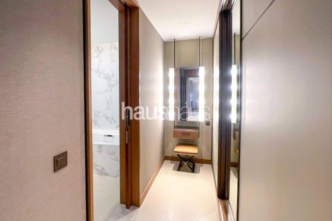 Apartment in Downtown Dubai (Downtown Burj Dubai), Dubai 2 bedrooms, 117 sq.m. № 44828 - photo 7