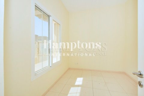 Townhouse in Springs 12, The Springs, Dubai 2 bedrooms, 172.428 sq.m. № 136378