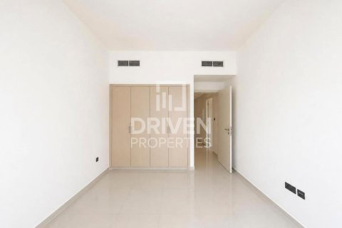 Villa in Dubai 4 bedrooms, 174.75 sq.m. № 138854 - photo 6