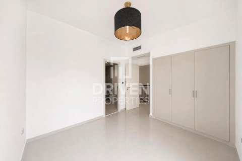 Villa in Dubai 4 bedrooms, 174.75 sq.m. № 138854 - photo 10