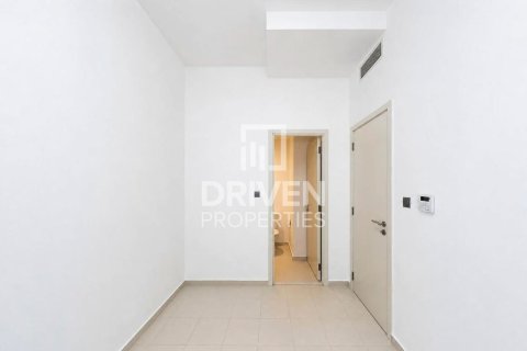 Villa in Dubai 4 bedrooms, 174.75 sq.m. № 138854 - photo 4