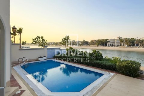Villa in Garden Homes, Palm Jumeirah, Dubai 5 bedrooms, 622.36 sq.m. № 138836 - photo 6