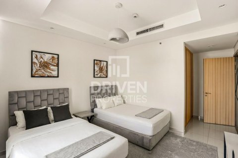 Apartment in Paramount Tower Hotel & Residences, Business Bay, Dubai 2 bedrooms, 104.14 sq.m. № 138834 - photo 8