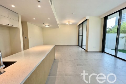 Снять в аренду виллу в Club Villas, Дубай Хилс Эстейт, Дубай: 3 спальни, 265.24м², № 119711 - фото 11