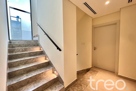Снять в аренду виллу в Club Villas, Дубай Хилс Эстейт, Дубай: 3 спальни, 265.24м², № 119711 - фото 26