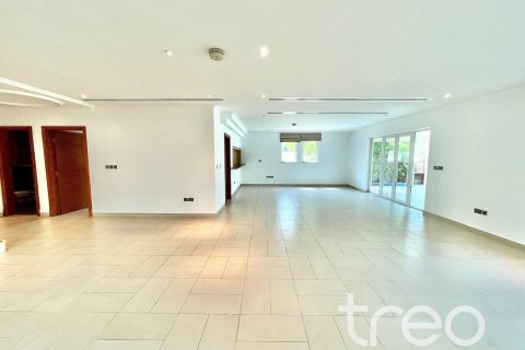 فيلا في Regional, Jumeirah Park, دبي 4 غرف نوم, 738.11 م² رقم 119712 - صورة 15