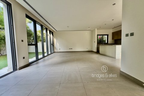 Villa en Dubai Hills Estate, Dubai, 4 dormitorios, 602.7 m², № 78085 - foto 11
