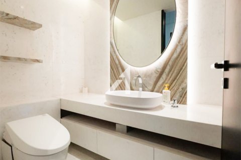 Снять в аренду квартиру в One at Palm Jumeirah, Пальма Джумейра, Дубай: 4 спальни, 509.1м², № 77621 - фото 17