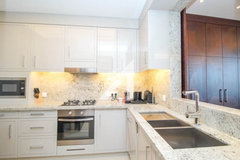 Appartement à Downtown Dubai (Downtown Burj Dubai), Dubai, 2 chambres, 158 m², № 101169 - photo 14