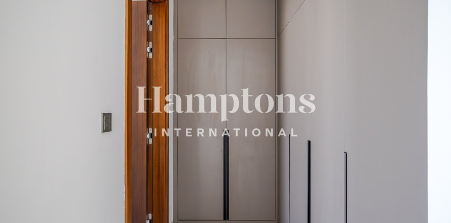 Townhouse in Murooj Al Furjan, Al Furjan, Dubai 4 bedrooms, 671.967 sq.m. № 101168