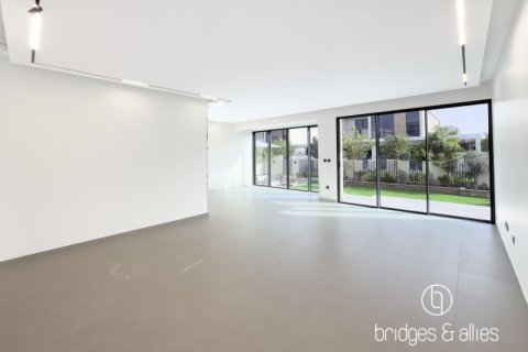 Villa en Tilal Al Ghaf, Dubai, 4 dormitorios, 436 m², № 100707 - foto 2