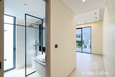 Villa en Tilal Al Ghaf, Dubai, 4 dormitorios, 436 m², № 100707 - foto 15