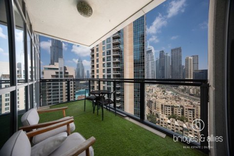 Apartamento en Downtown Dubai (Downtown Burj Dubai), Dubai, 3 dormitorios, 241 m², № 100708 - foto 2