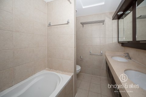Apartamento en Downtown Dubai (Downtown Burj Dubai), Dubai, 3 dormitorios, 241 m², № 100708 - foto 22